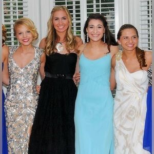 Stunning Blue Prom Dress 💙